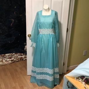 Vintage 70’s Woman’s Eggshell Shell Blue with Swiss Dots Maxi Dress